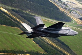 九游app官网下载-女子国家队制定分阶段集训计划确保备战成效，女子训练计划