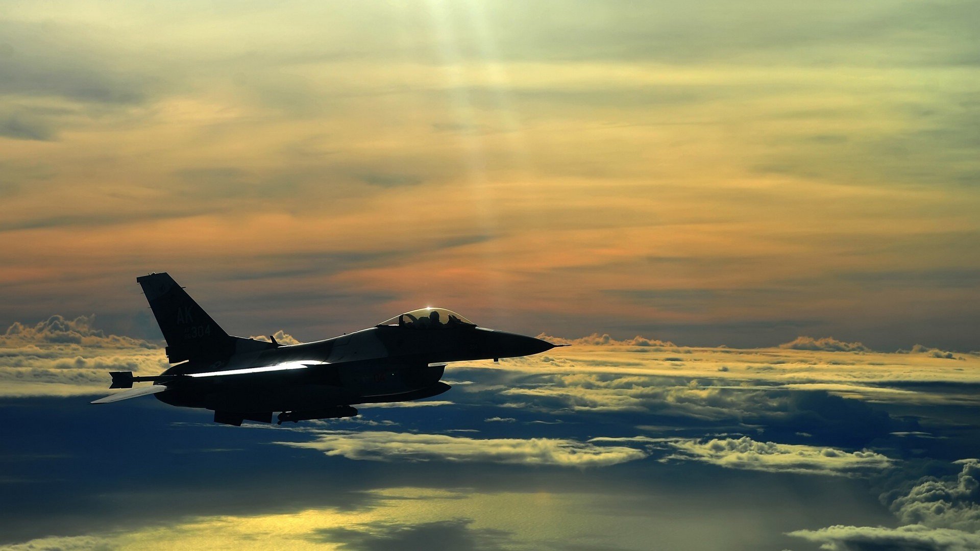 球员状态恢复周期是否正成为比赛密度下的新课题,恢复球迷入场