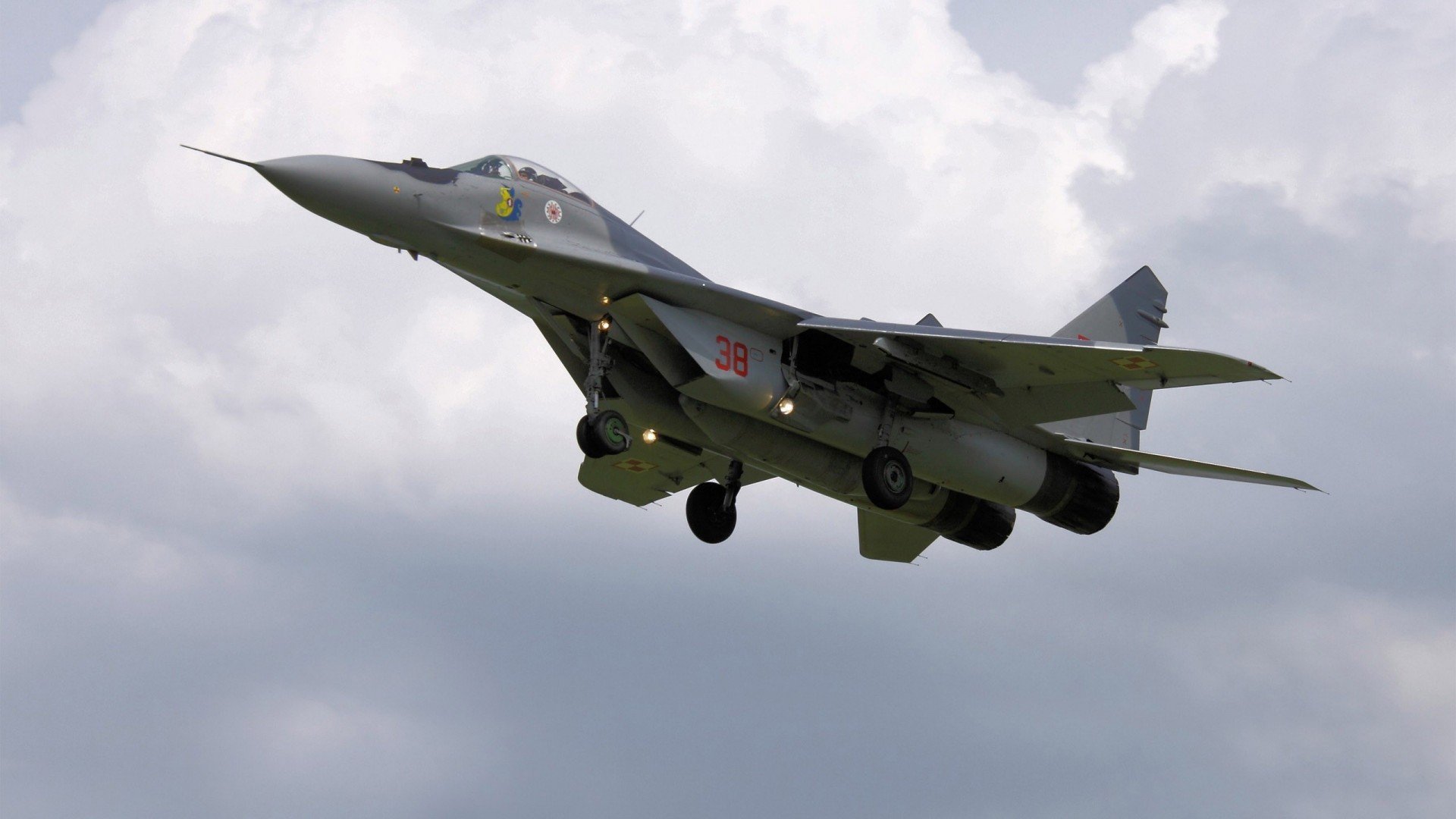 中国篮球引进外籍教练团队加强青年梯队技战术培养,中国篮球队外国人