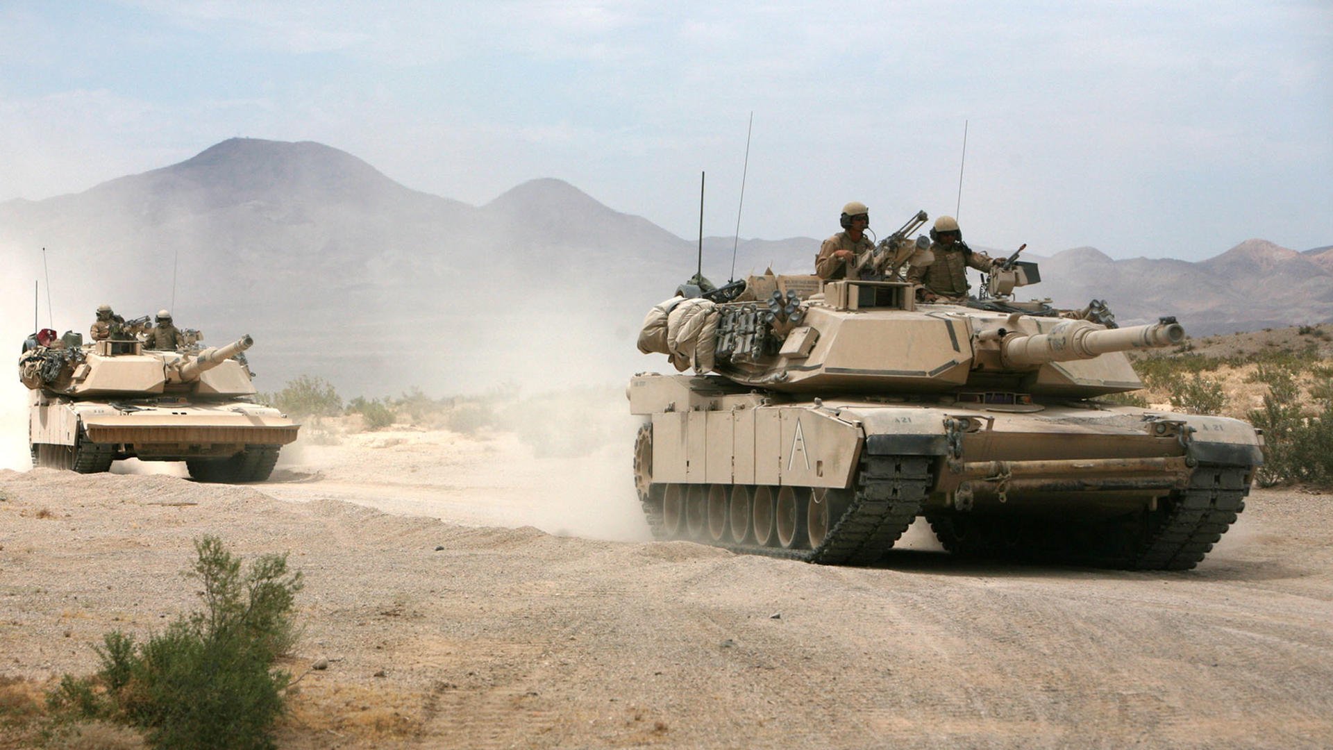 恩比德称联盟内线竞争激烈需保持状态,恩比德资料